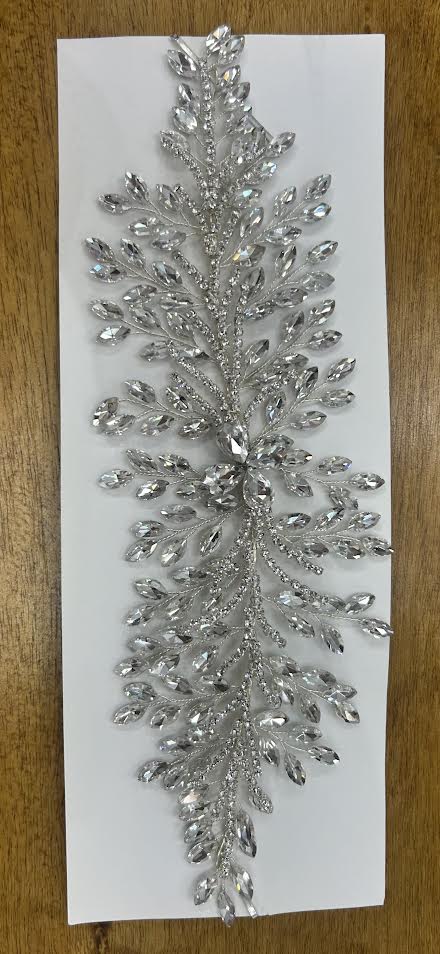 Frosted Elegance Bridal Headpiece – Crystal Hair Accessory