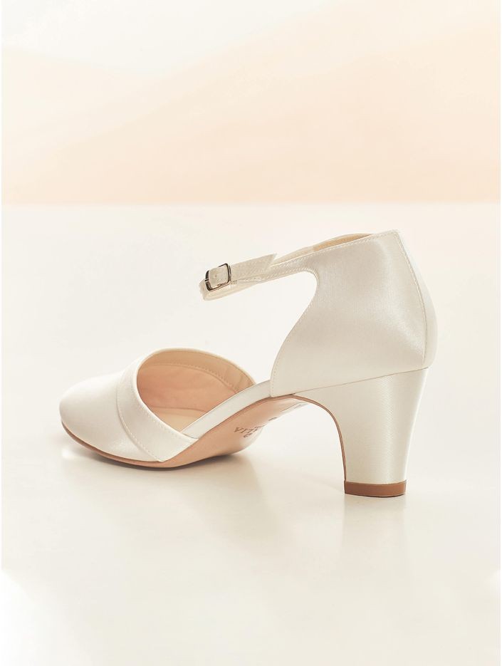 Emma Shoe