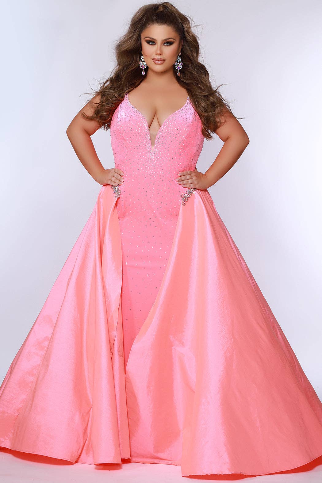 Discontinued Calibrator Pageant Gown <br> JK2305