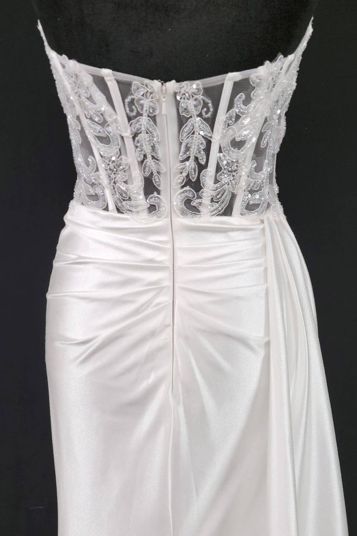 Floor length satin sweetheart dress with split skirt C843