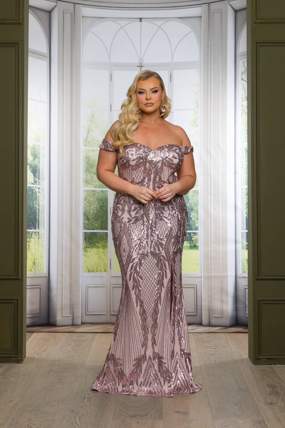 P1013P25-PLUS SIZE SEQUIN OFF SHOULDER MAXI DRESS