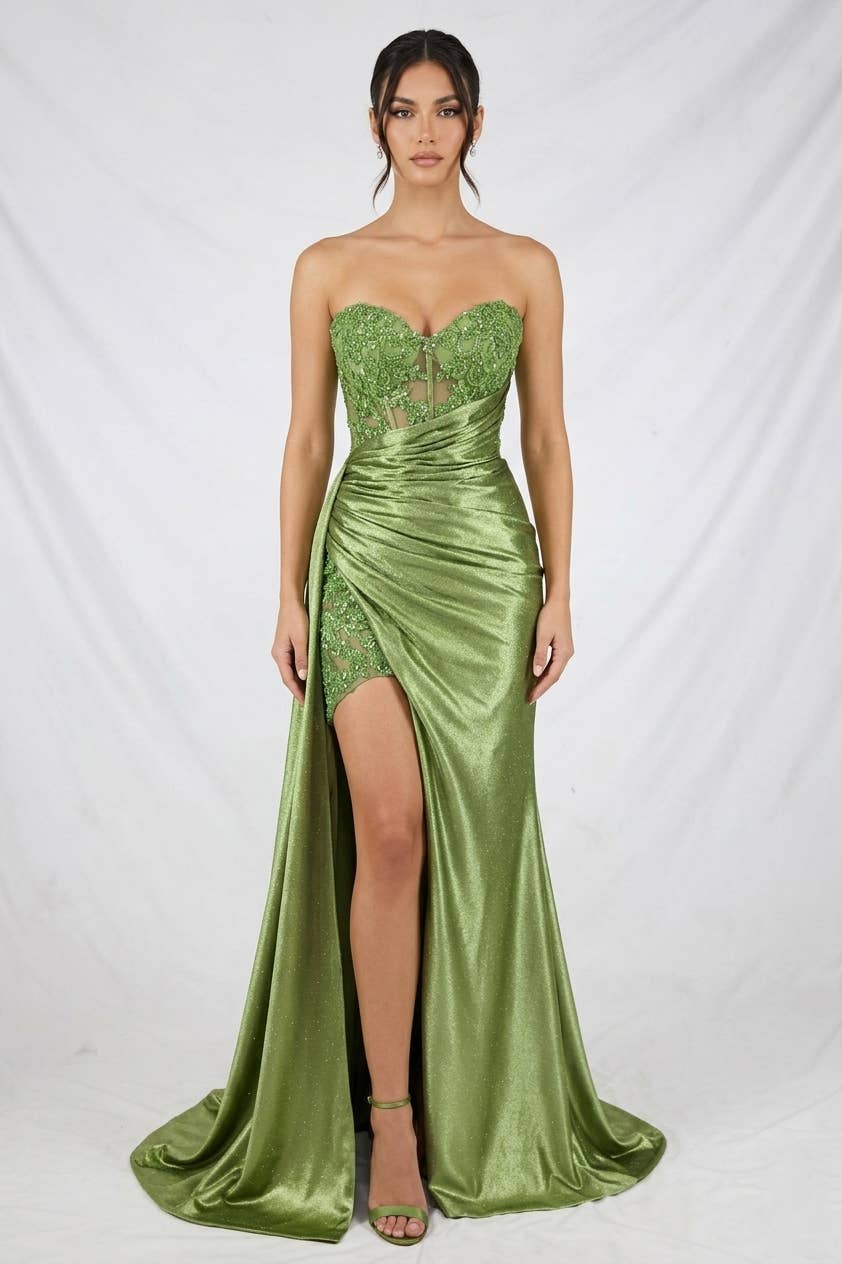 Floor length satin sweetheart dress with split skirt C843