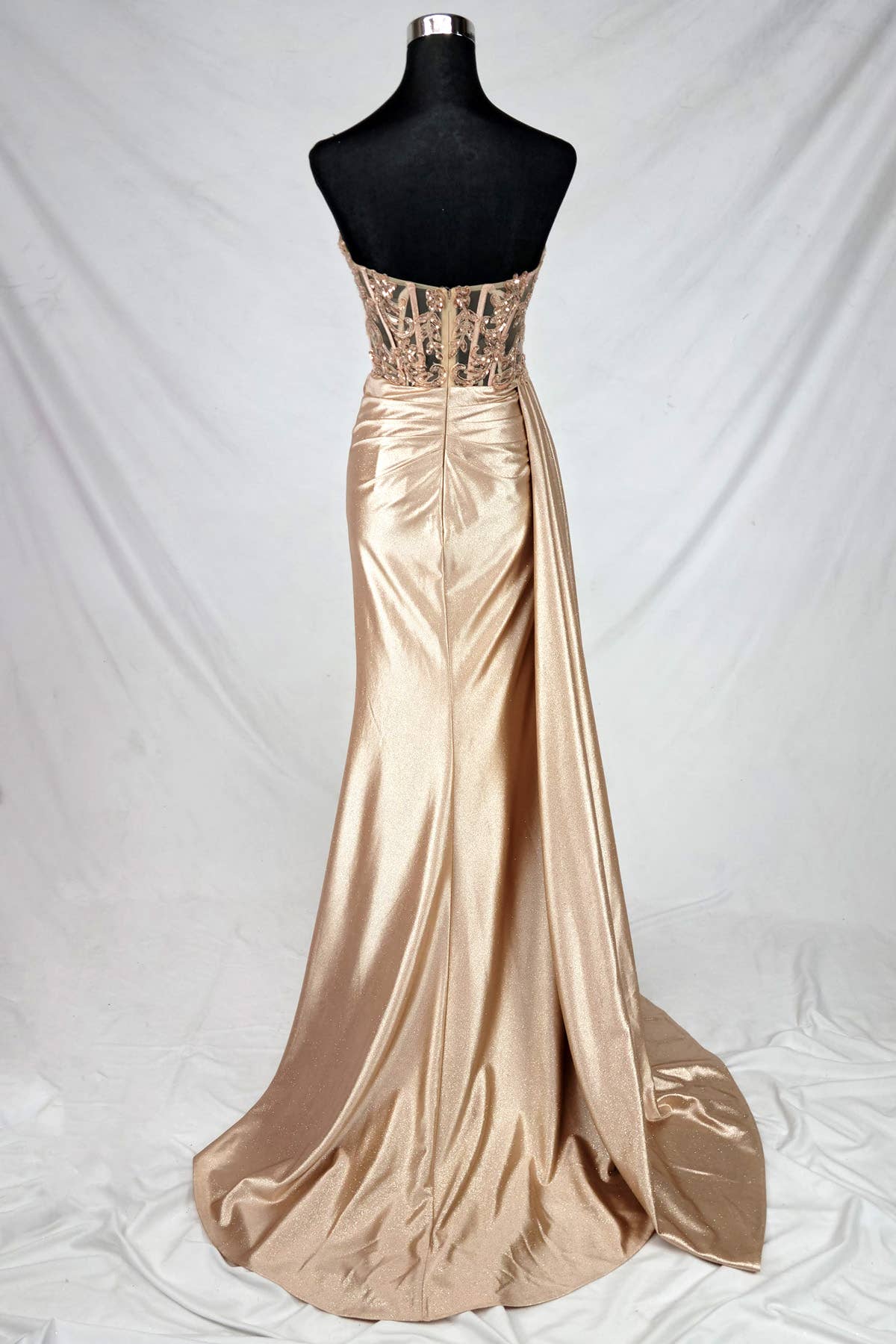 Floor length satin sweetheart dress with split skirt C843
