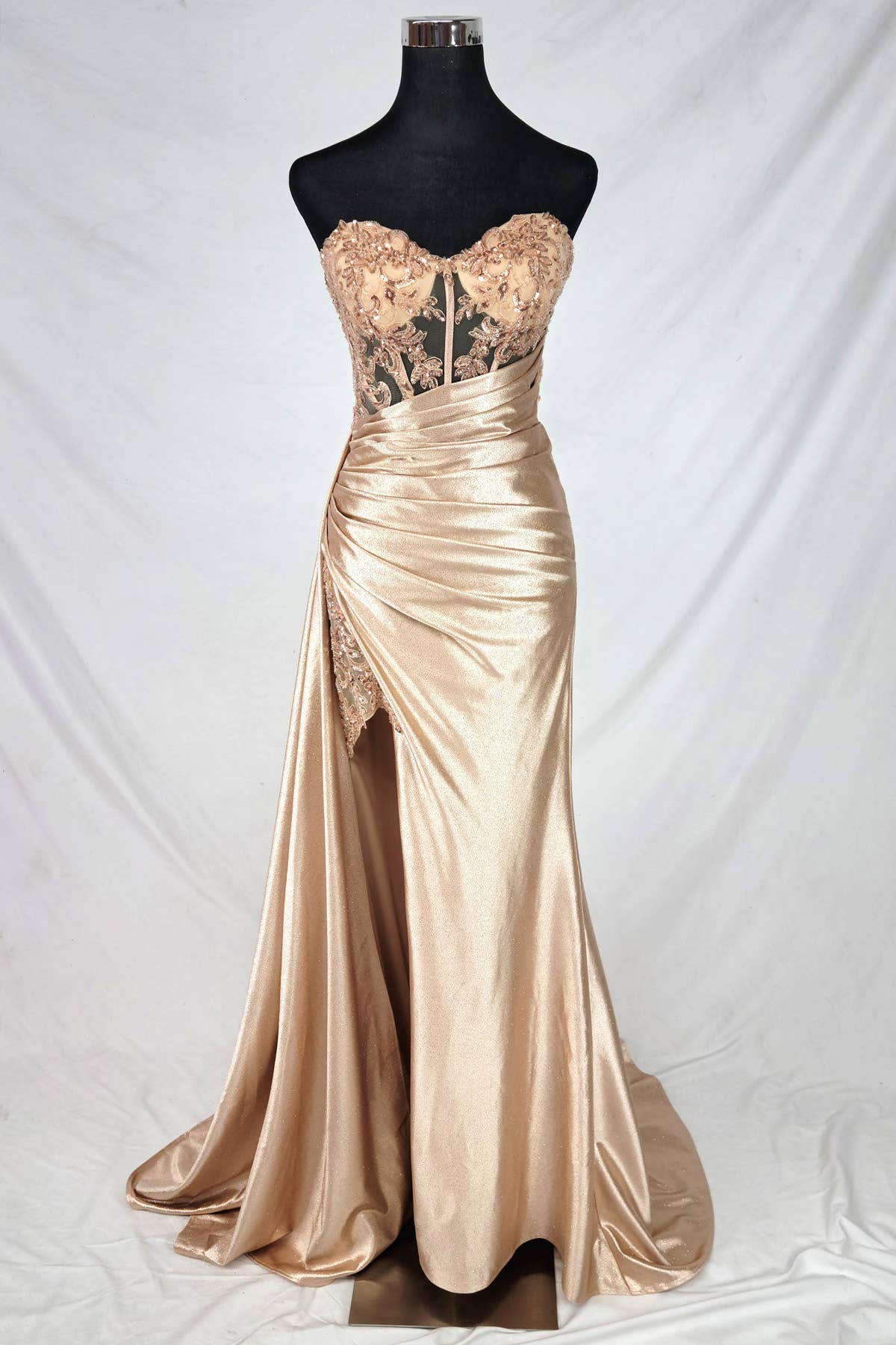 Floor length satin sweetheart dress with split skirt C843