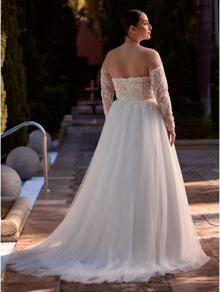 Arwena Gown