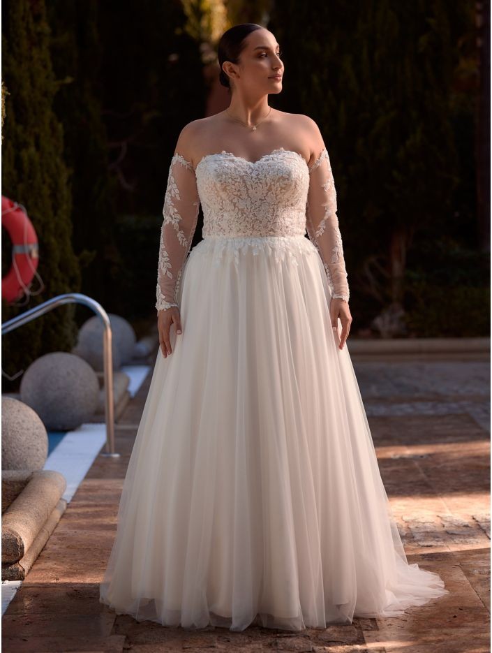 Arwena Gown