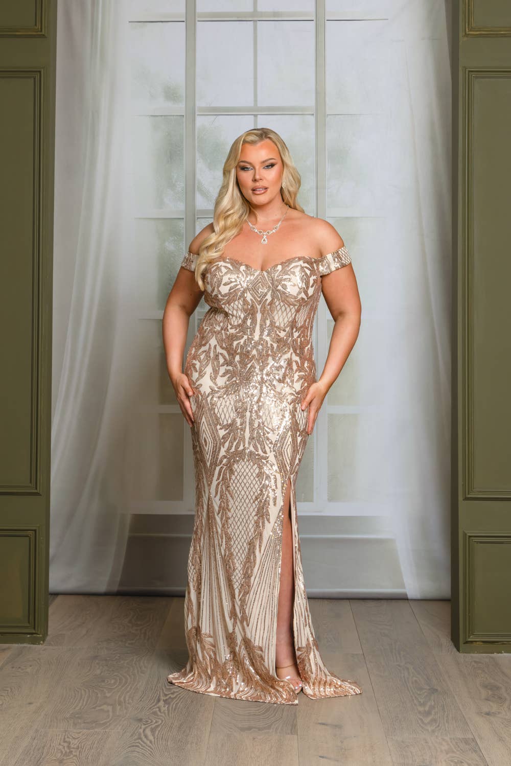 P1013P25-PLUS SIZE SEQUIN OFF SHOULDER MAXI DRESS