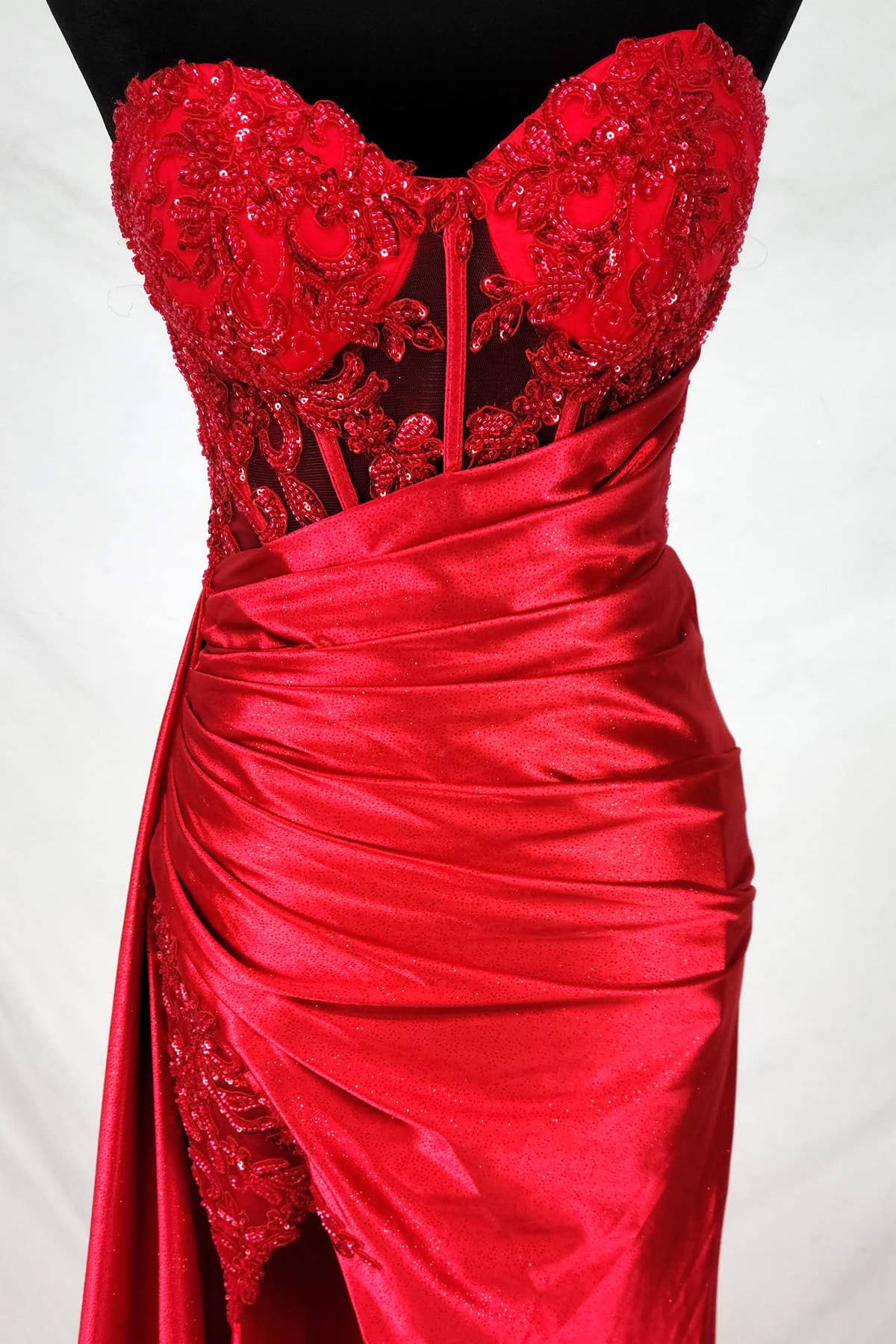Floor length satin sweetheart dress with split skirt C843