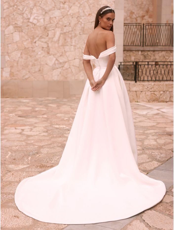 Agrias Gown