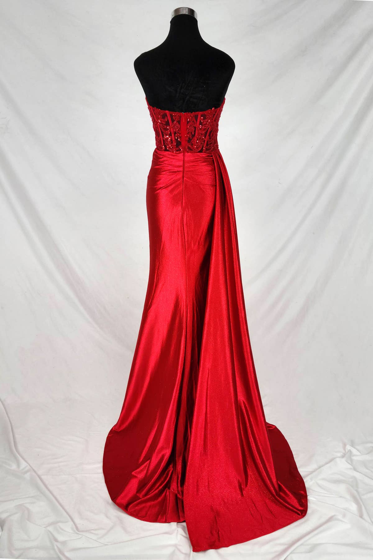 Floor length satin sweetheart dress with split skirt C843
