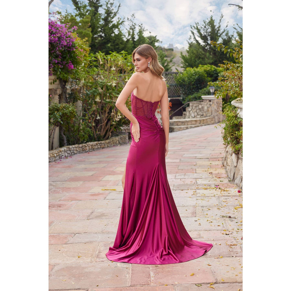 STRAPLESS CORSET BODICE FITTED SLIT GOWN